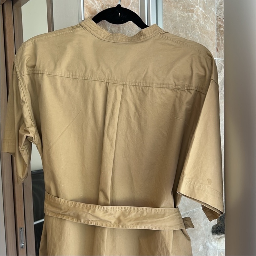 BURBERRY Abbie Smoke Stitch Cotton Twill Dress with Graphic Logo in Khaki Size 6 - Picture 4 of 7